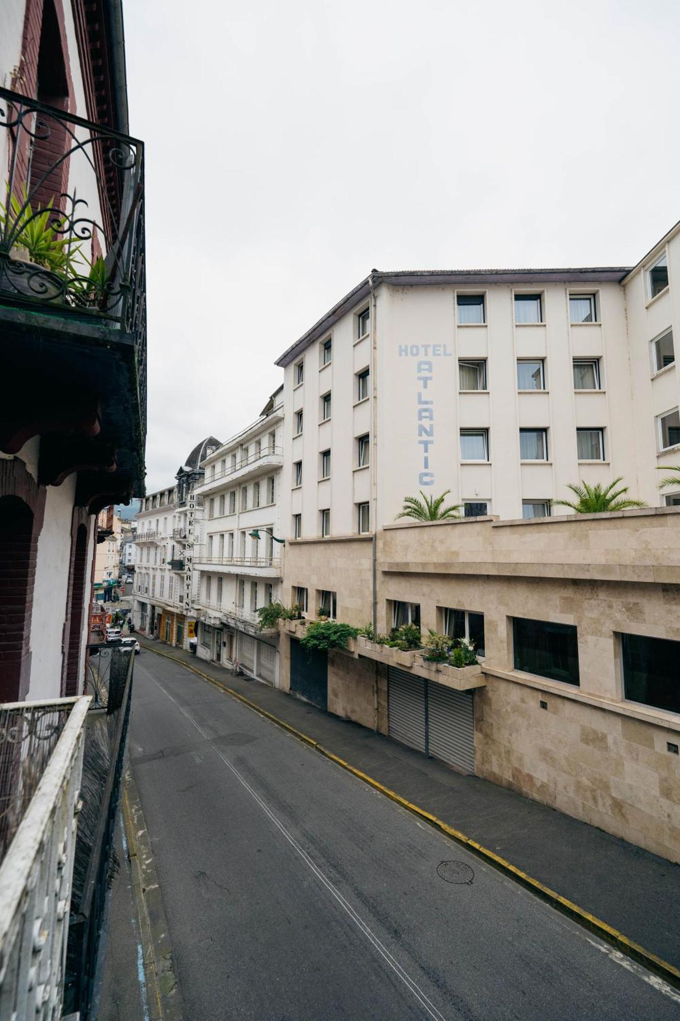 Apartament Le Sejour Cine-Proche Du Centre-Wifi-Parking Lourdes Zewnętrze zdjęcie